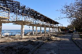 Construction next to inclusive beach in Odesa